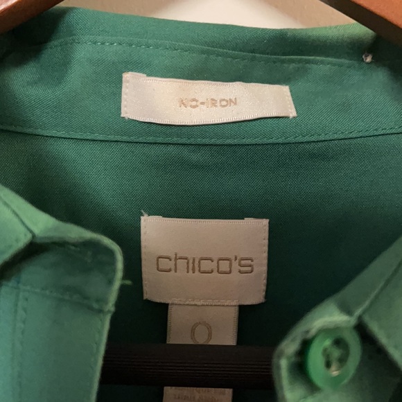 Button down blouse - Picture 2 of 3